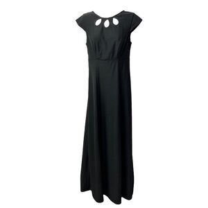 Southeastern Performance Apparel Dress Black LBD Cap Sleeves Women Size 6 USA